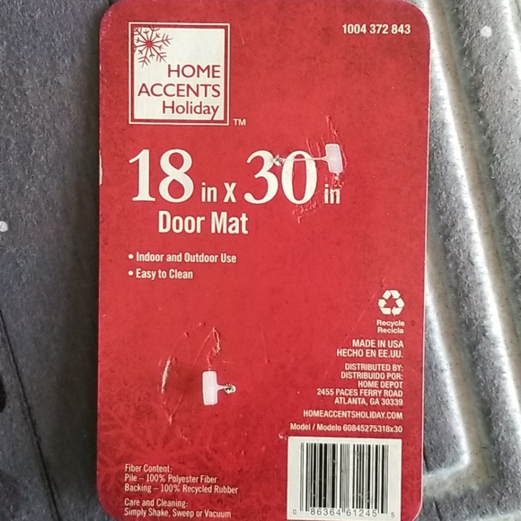 HOME ACCENTS HOLIDAY DOOR MAT - Picture 4 of 7